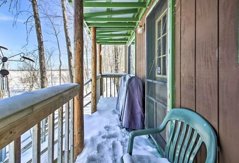 Secluded Remer Cabin W/ Lake Access!