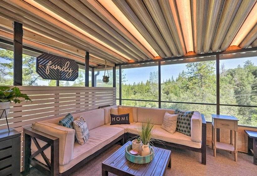 Jackson Escape W/ Hot Tub & Mtn Views!