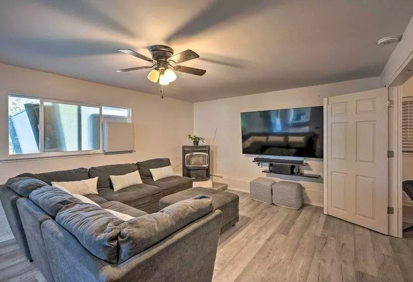 Jackson Escape W/ Hot Tub & Mtn Views!