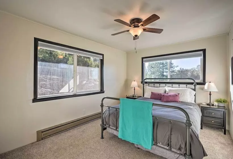 Jackson Escape W/ Hot Tub & Mtn Views!