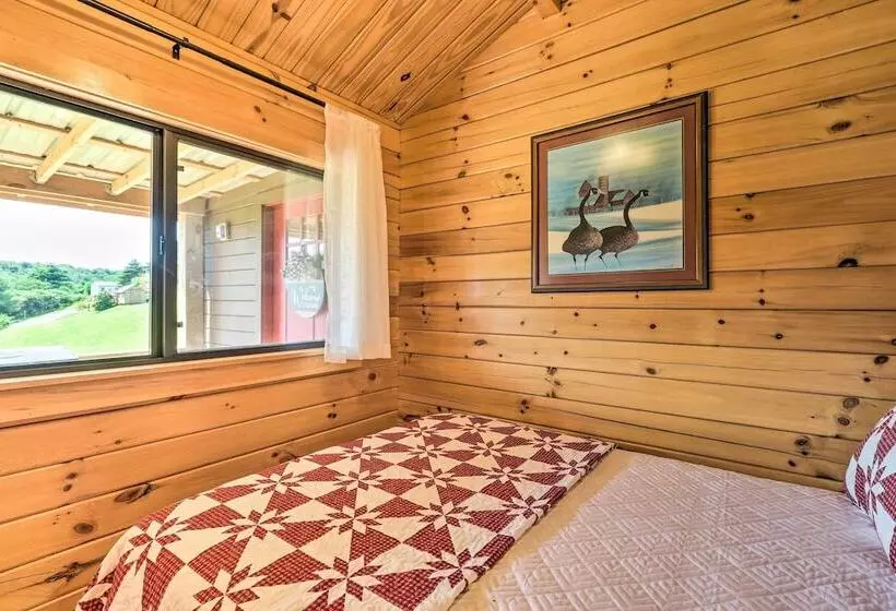 Grill & River Access: Tiny Cabin In Sparta!