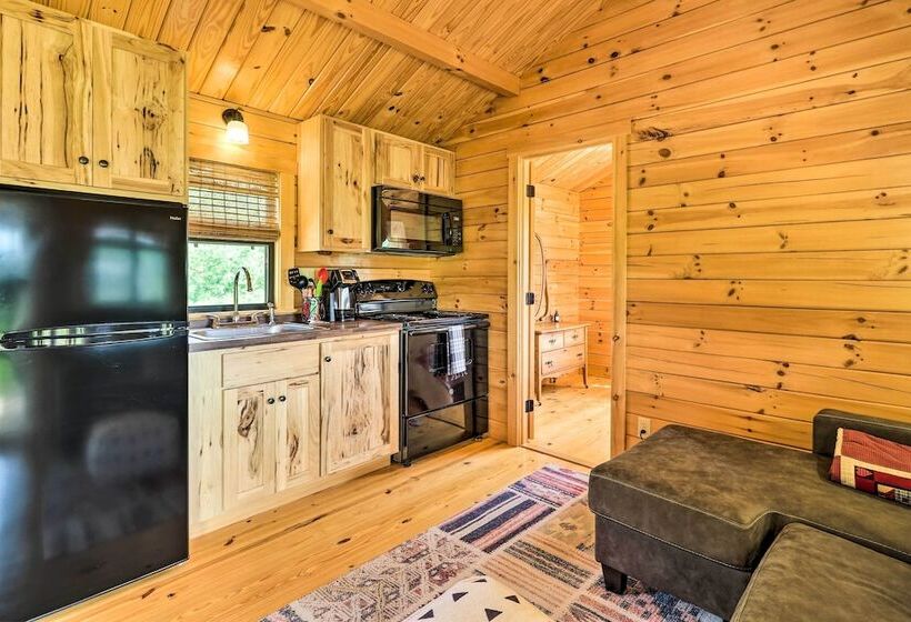 Grill & River Access: Tiny Cabin In Sparta!