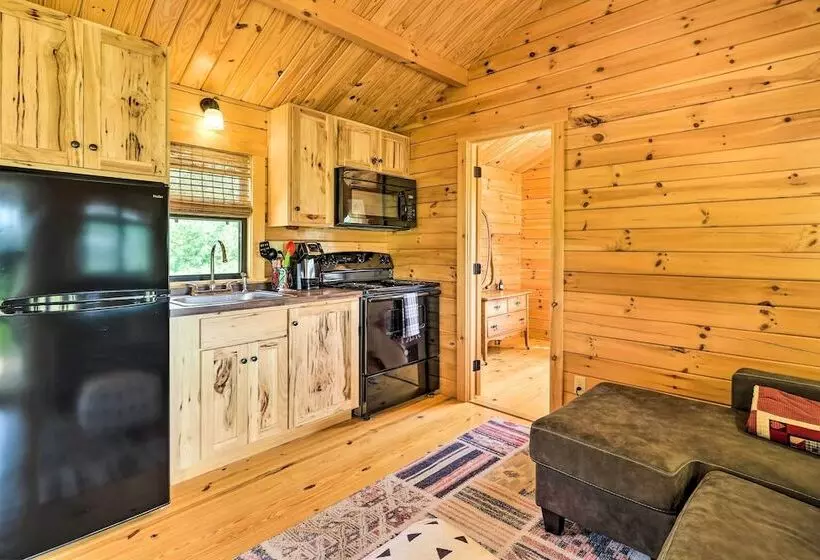Grill & River Access: Tiny Cabin In Sparta!