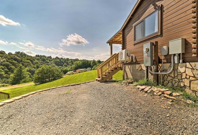 Grill & River Access: Tiny Cabin In Sparta!