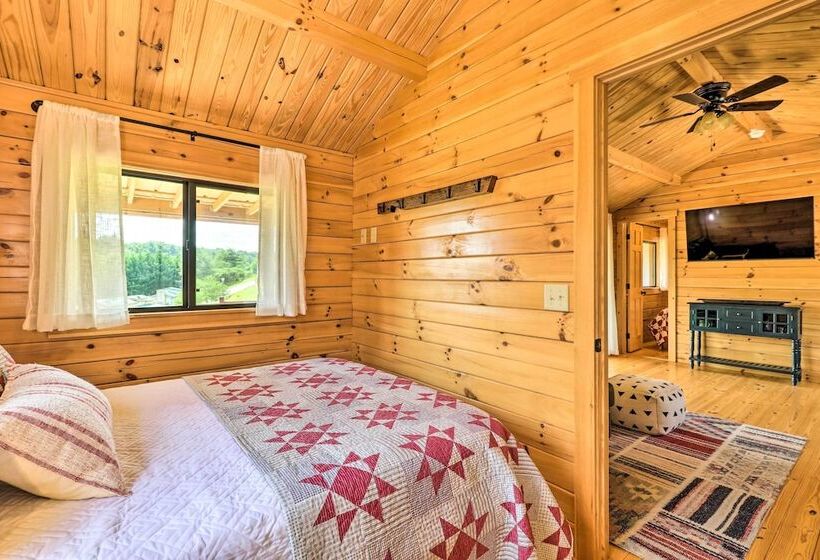 Grill & River Access: Tiny Cabin In Sparta!