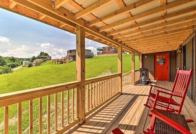 Grill & River Access: Tiny Cabin In Sparta!