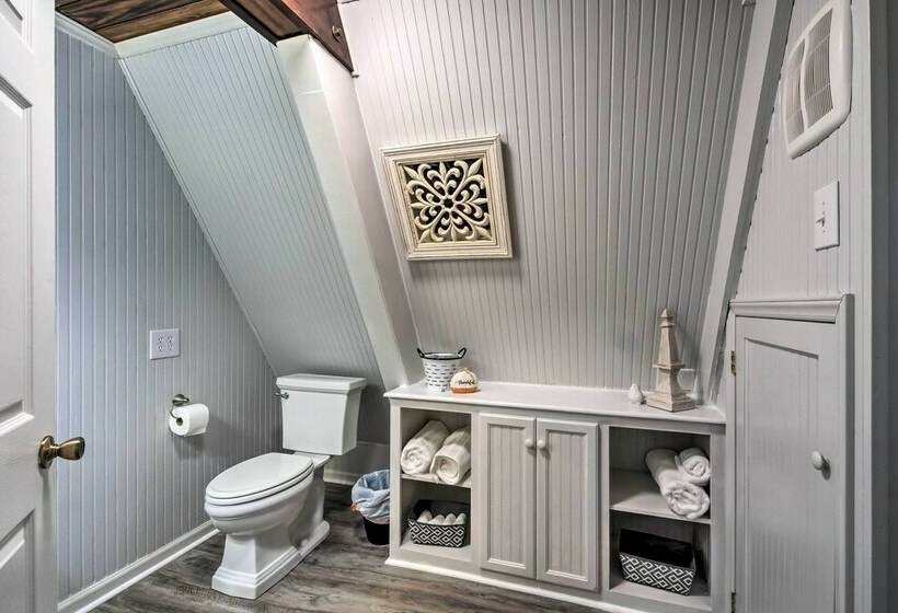 Stunning Aframe Retreat W/ Spacious Deck!