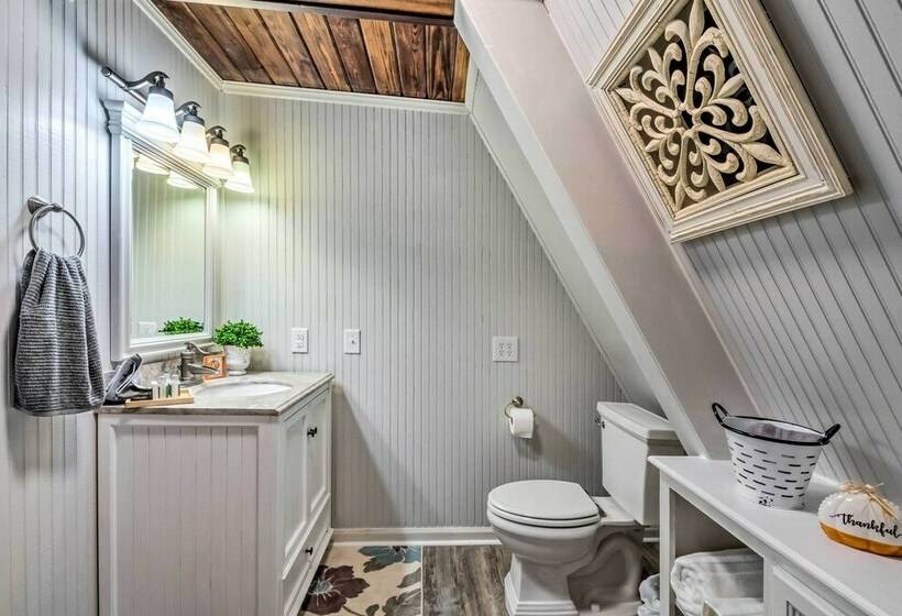 Stunning Aframe Retreat W/ Spacious Deck!