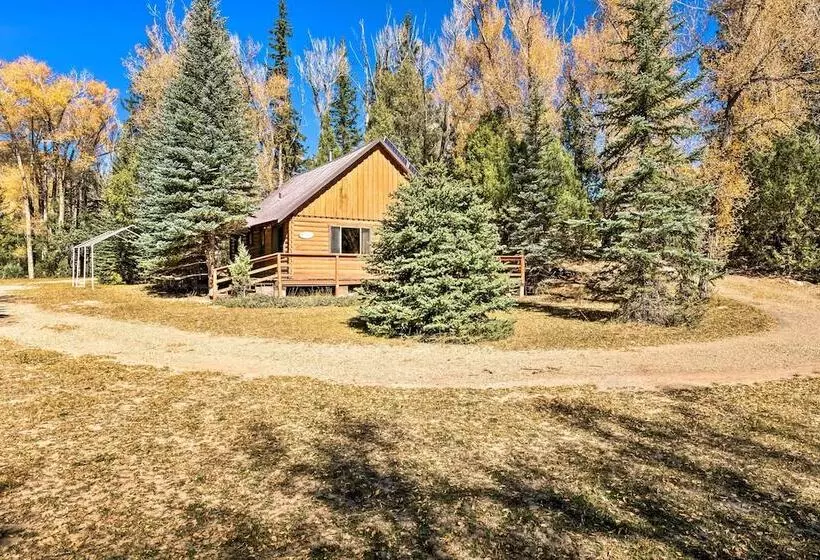 Sun Lit Orangeville Cabin W/ River Access!