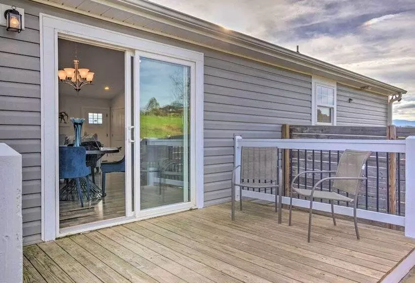 Unique Blue Ridge Haven, 12 Mi To Asheville!