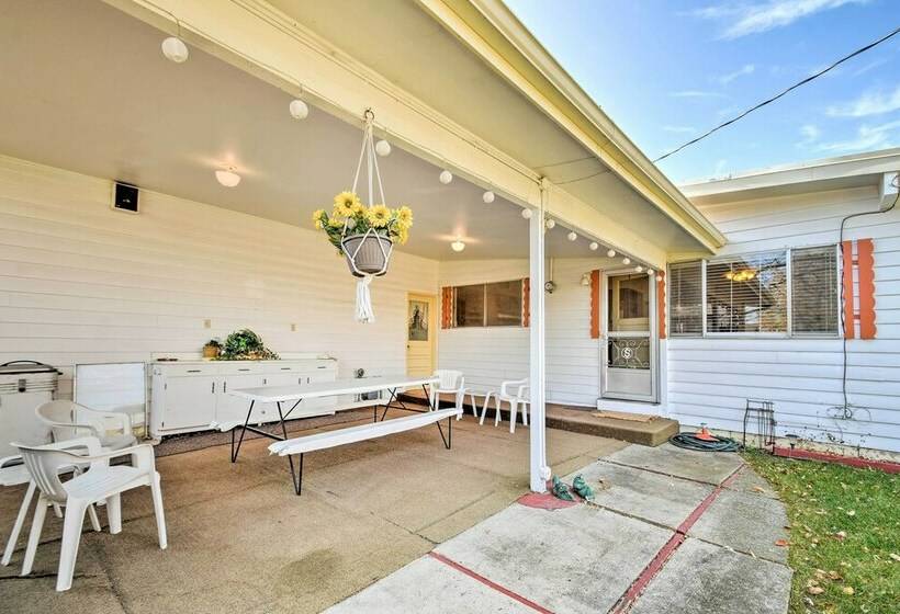 Updated Colorado Springs Home W/ Yard & Mtn Views