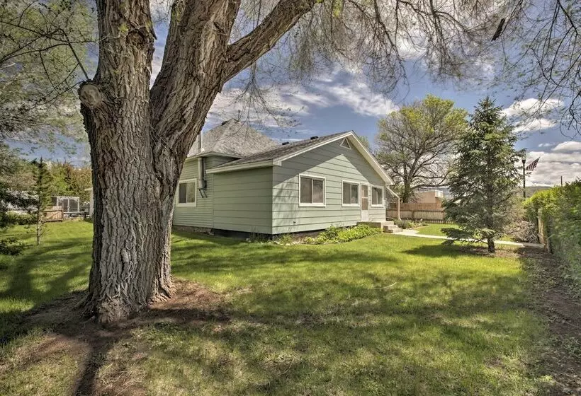 Walkable Ten Sleep House W/ Patio & Sunroom!