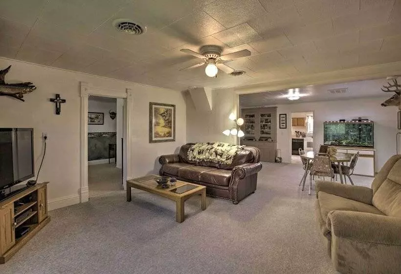 Walkable Ten Sleep House W/ Patio & Sunroom!