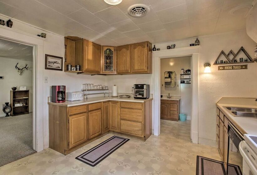 Walkable Ten Sleep House W/ Patio & Sunroom!