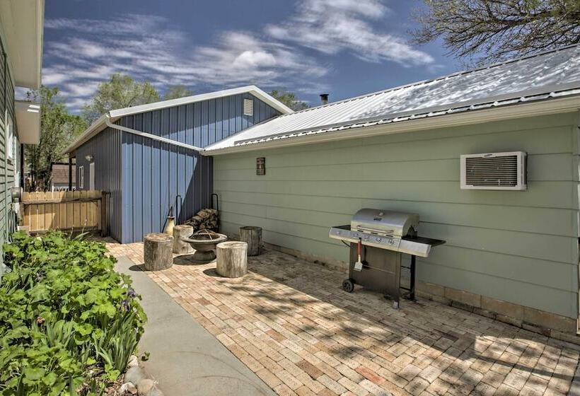 Walkable Ten Sleep House W/ Patio & Sunroom!