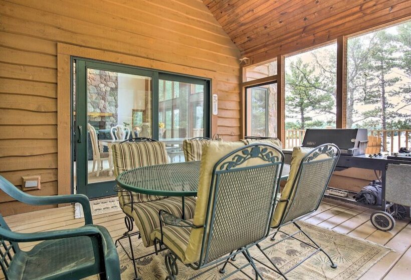 Waterfront Lake Tomahawk Cabin W/ Game Room!