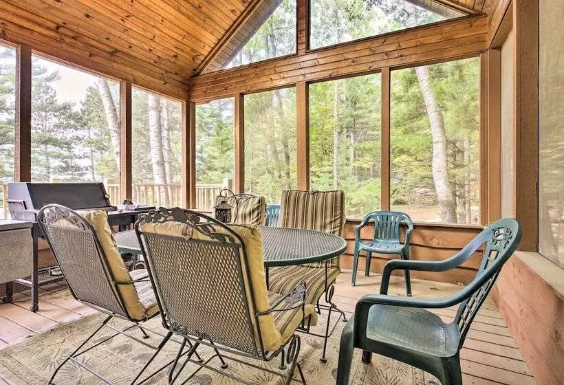 Waterfront Lake Tomahawk Cabin W/ Game Room!