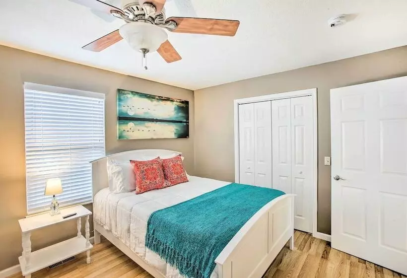Welcoming Byrdstown Home: Walk To Main St!