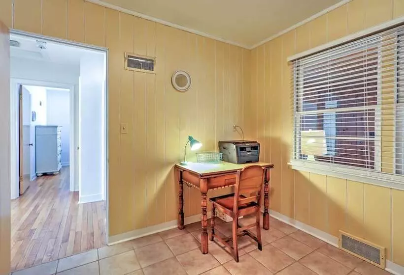 Williams Bay Retreat: Walk To Lake Geneva & Town!