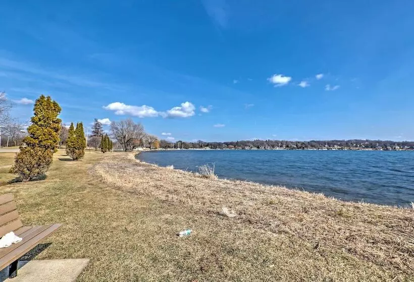 Williams Bay Retreat: Walk To Lake Geneva & Town!
