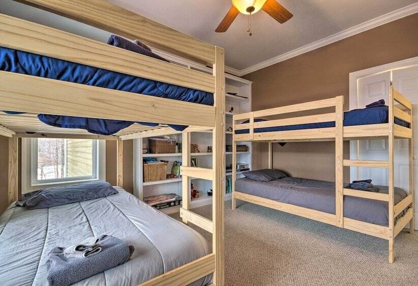 Beech Mountain Retreat W/ Open Deck: 2 Mi To Ski!