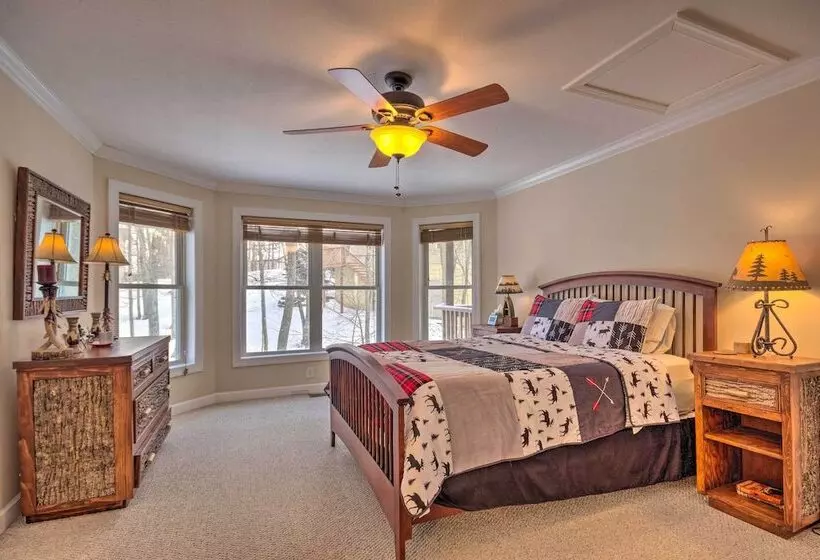 Beech Mountain Retreat W/ Open Deck: 2 Mi To Ski!