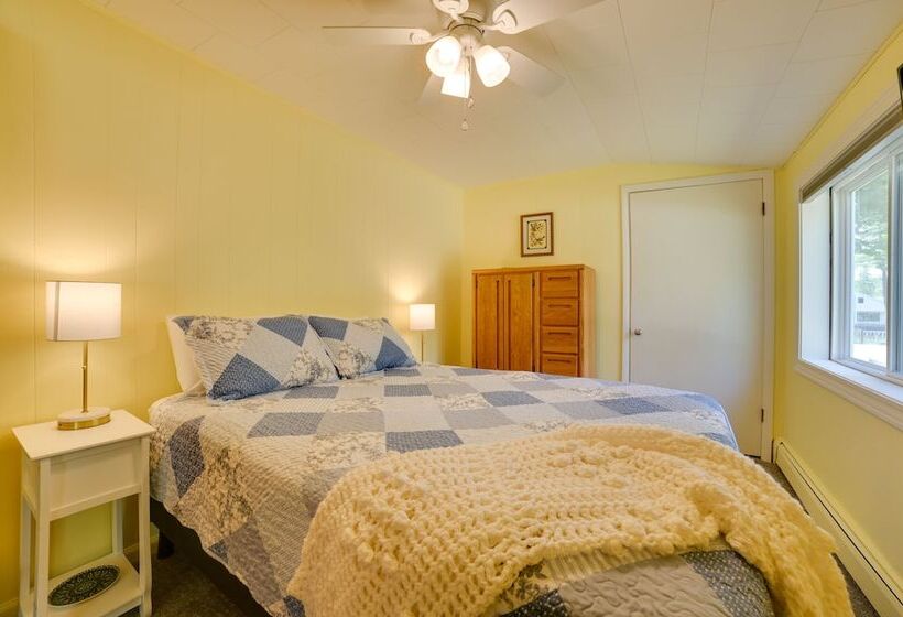 Indian River Home: Outdoor Space & Steps To River!