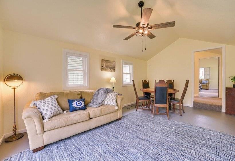 Indian River Home: Outdoor Space & Steps To River!