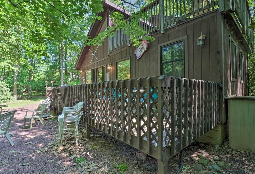Walk To Lake Harmony: Cabin W/ Fire Pit & Decks!