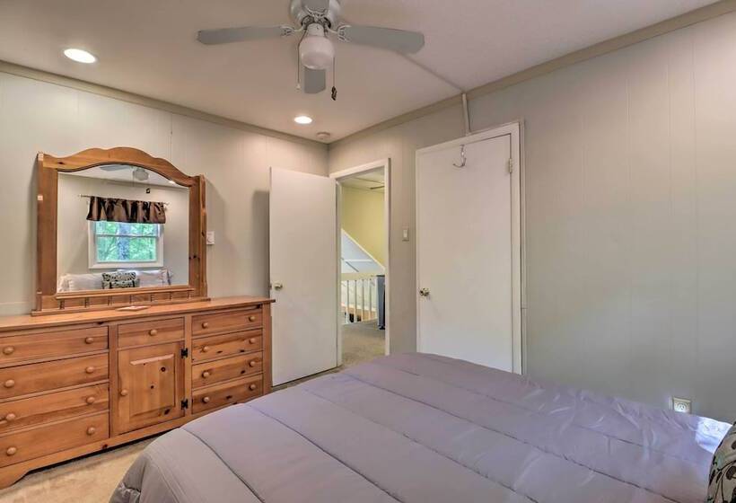 Walk To Lake Harmony: Cabin W/ Fire Pit & Decks!