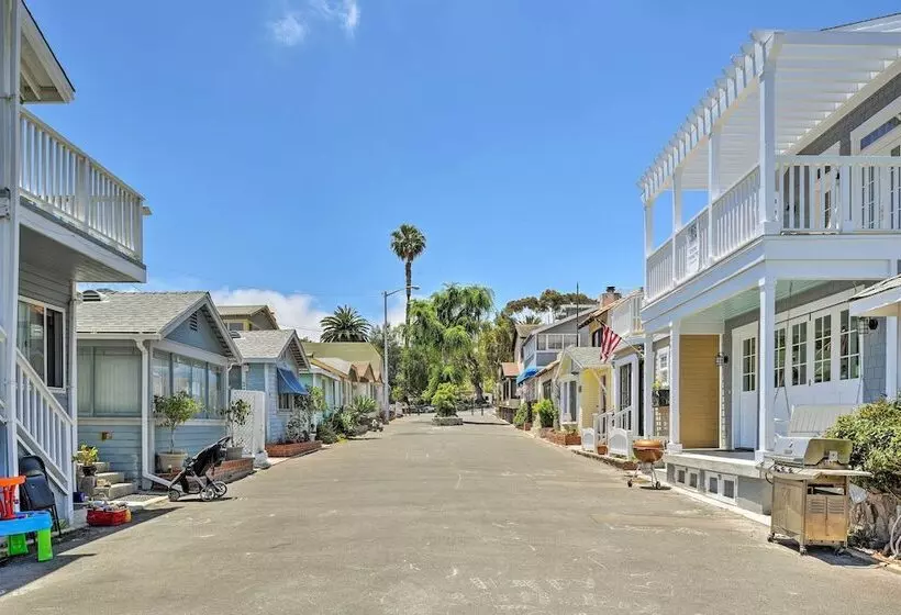 Catalina Island Cottage   Walk To Main St & Beach!