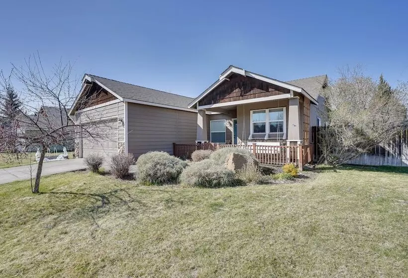 Charming Bend Home W/ Porch & Yard: Great Location