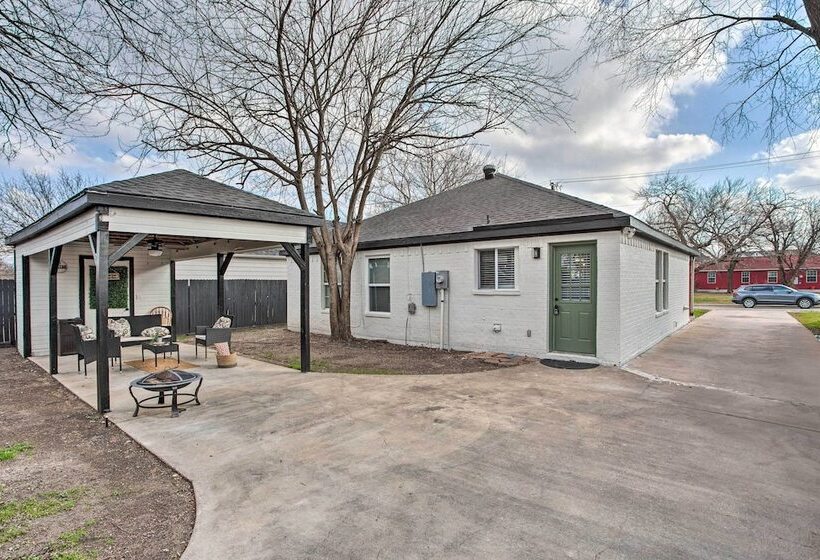 Charming Mckinney Home, Close To Downtown!
