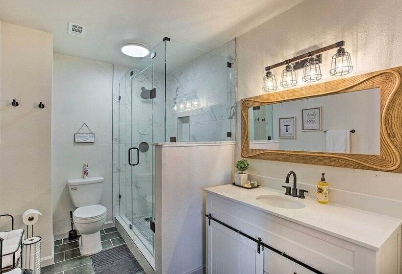 Charming Mckinney Home, Close To Downtown!