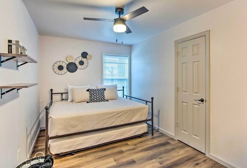 Charming Mckinney Home, Close To Downtown!