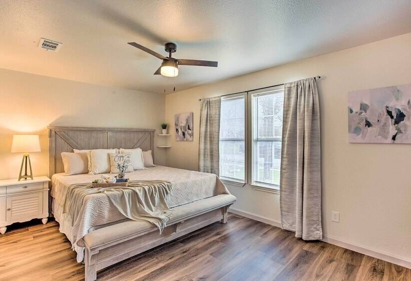 Charming Mckinney Home, Close To Downtown!