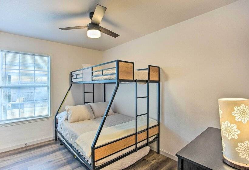 Charming Mckinney Home, Close To Downtown!