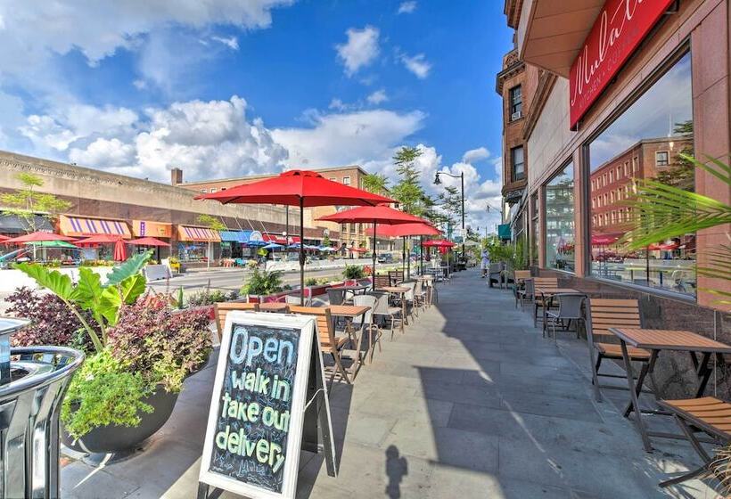 Classic Oak Park Home, 11 Mi To Downtown Chicago!