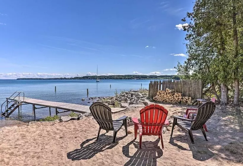 Rustic Suttons Bay Cottage: Shared Dock & Fire Pit