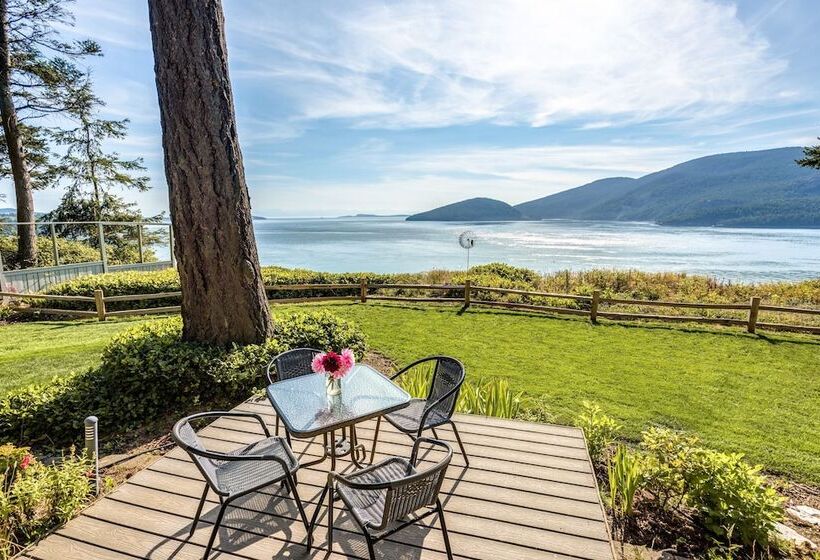 Custom Guemes Home W/ Spectacular Water Views!