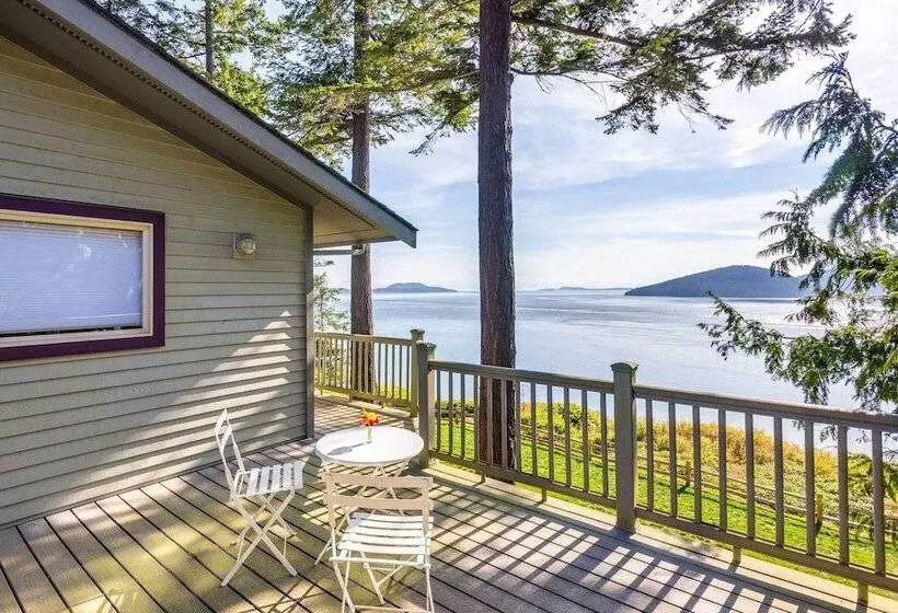 Custom Guemes Home W/ Spectacular Water Views!