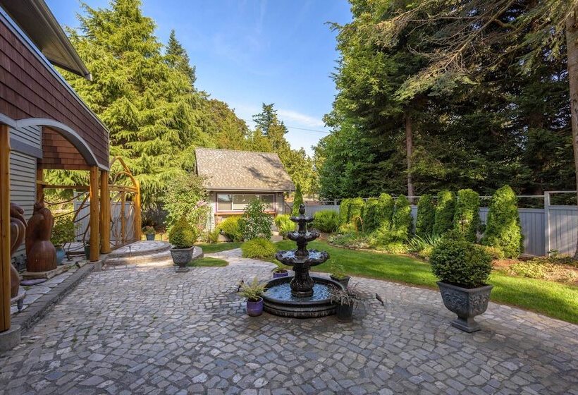 Custom Guemes Home W/ Spectacular Water Views!