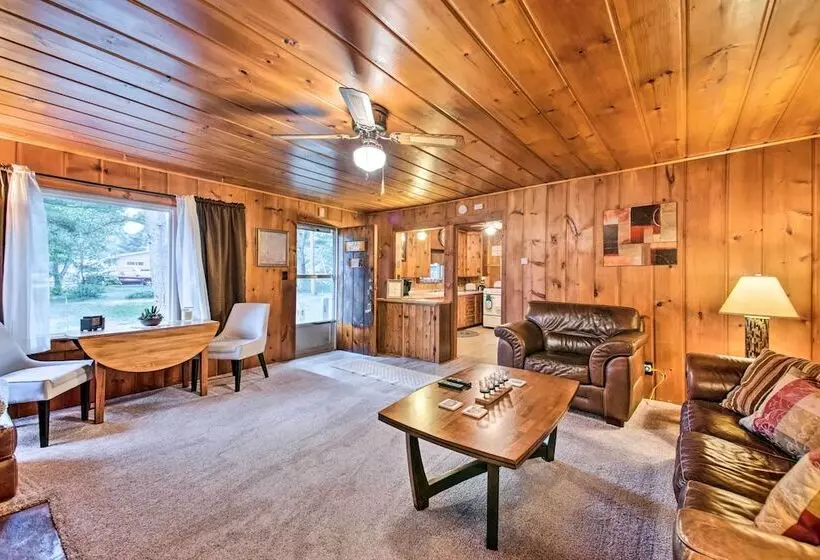 East Tawas Cabin W/ Deck, Backyard & Fire Pit!