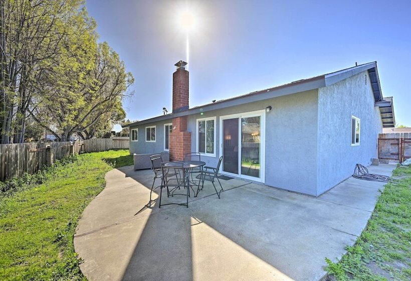Family Friendly Oceanside Home: 5 Mi To Beach