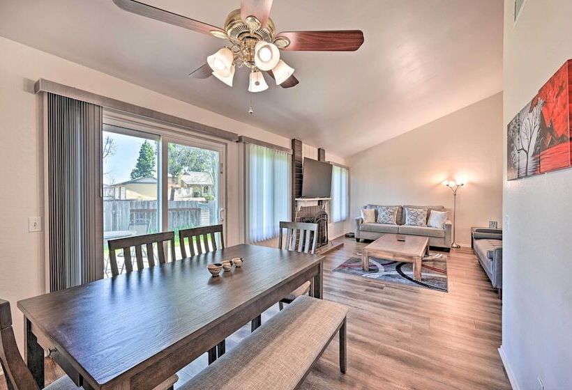 Family Friendly Oceanside Home: 5 Mi To Beach