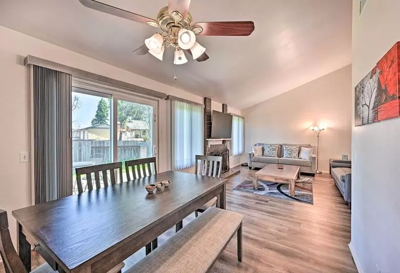 Family Friendly Oceanside Home: 5 Mi To Beach