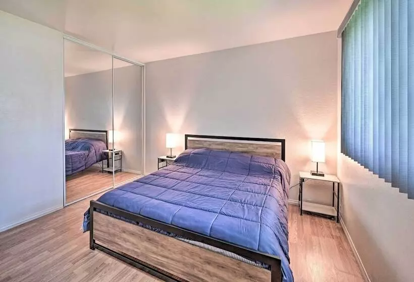 Family Friendly Oceanside Home: 5 Mi To Beach