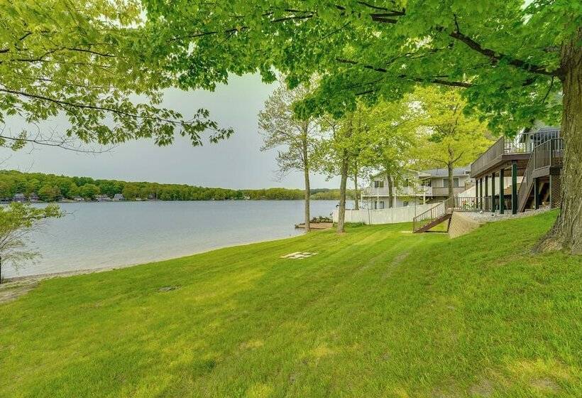 Family Home On Crystal Lake W/ Private Beach!