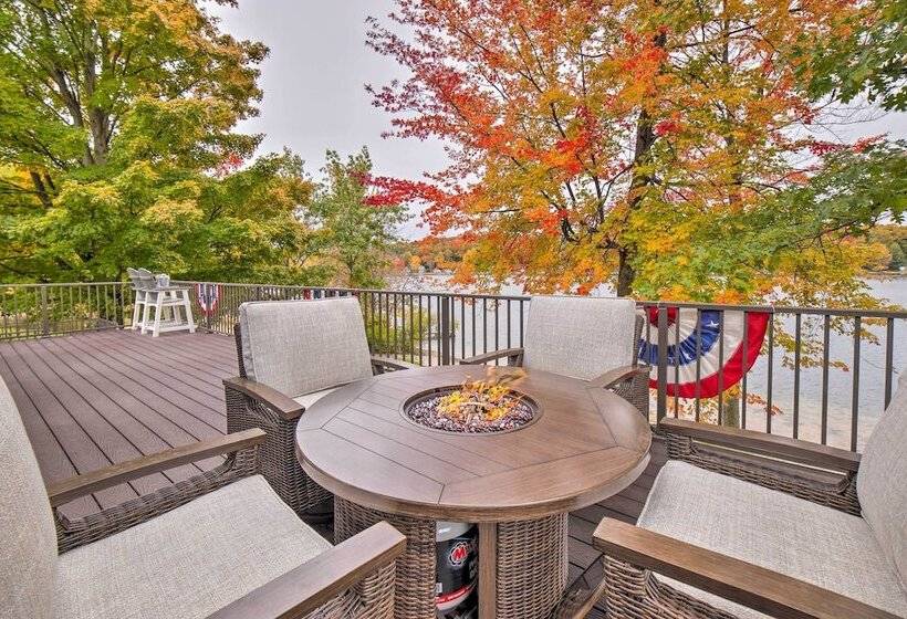 Family Home On Crystal Lake W/ Private Beach!