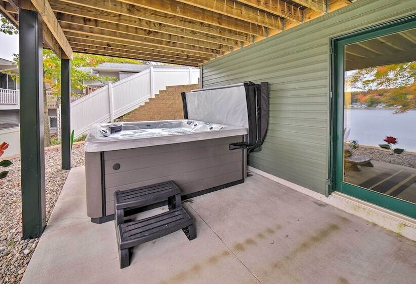 Family Home On Crystal Lake W/ Private Beach!